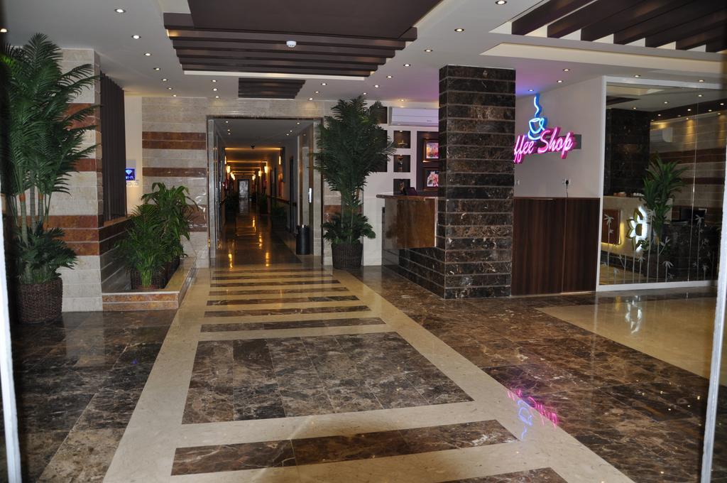 Al Bustan Crown Hotel 2 Arar Exterior foto